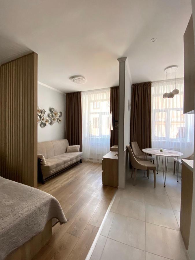 Homelike Apartment Liov Exterior foto