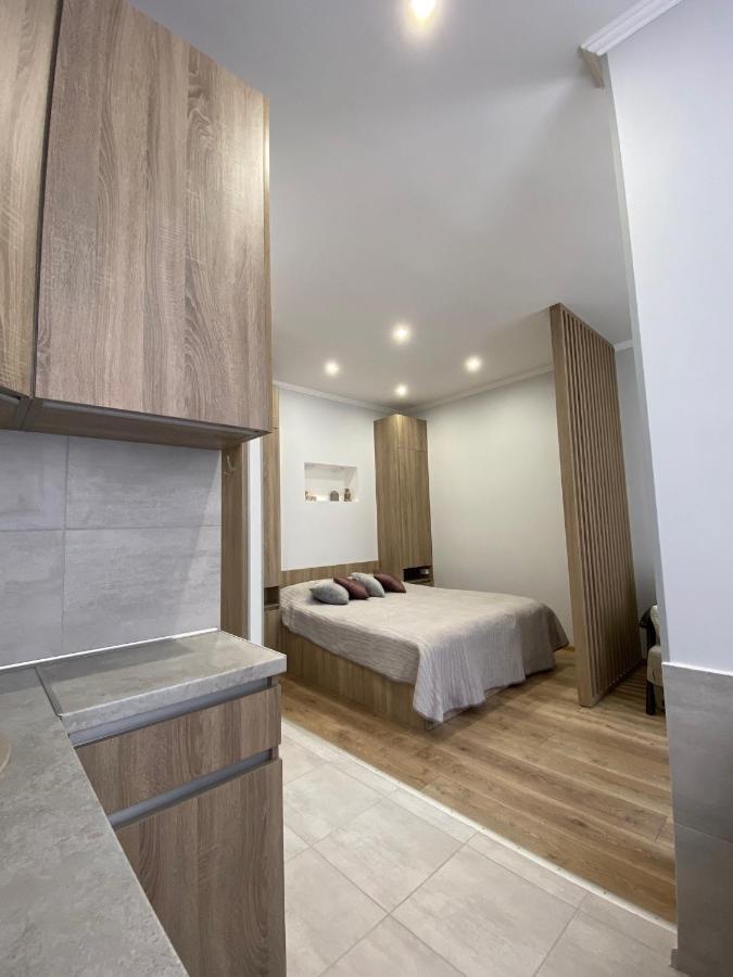 Homelike Apartment Liov Exterior foto